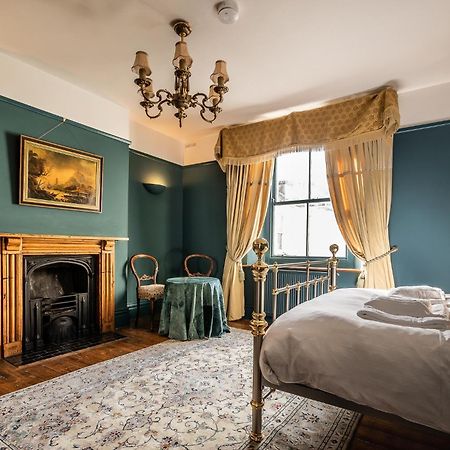 Blue Bliss - Sumptuous, Period Apartment Chagford Exterior photo